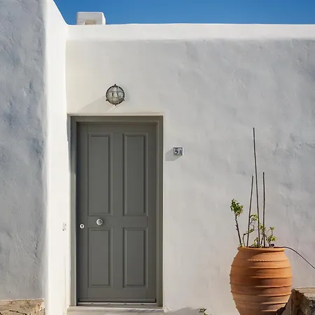 Kohyli By Meditera * Isterni (Paros)